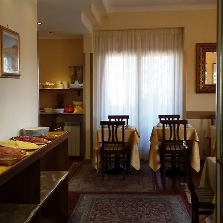 Hotel Stella