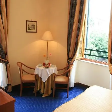 Hotel Stella 3*