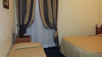 Stella 3* Rome