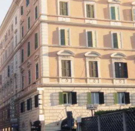 Stella Hotel 3*