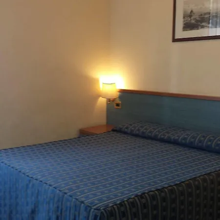 Stella Hotel 3*